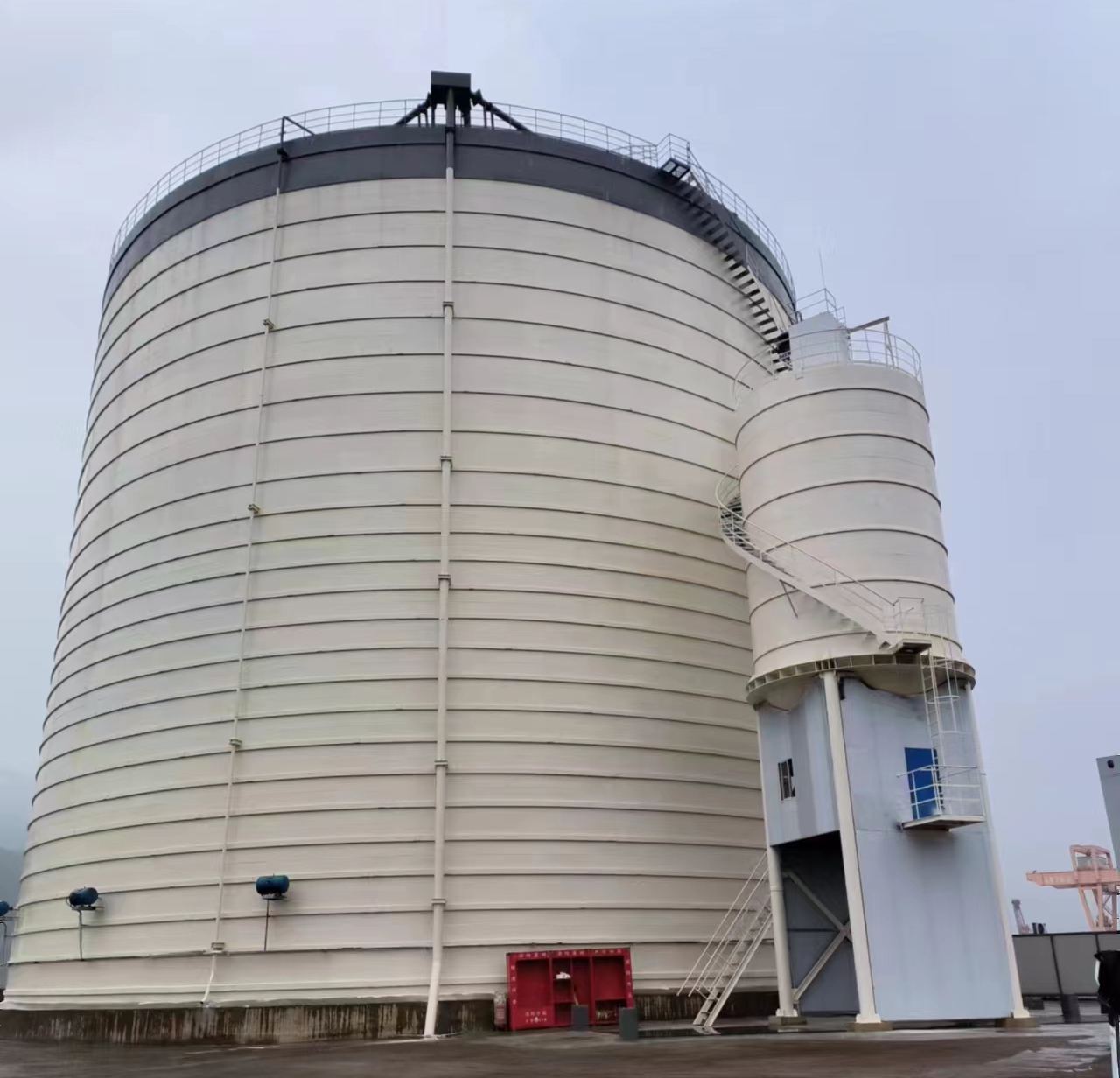 黔南10万吨水泥钢板库